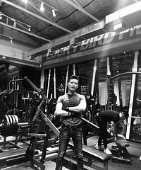 83��178CM���ҵ���������飬�����ȳ�һֻ