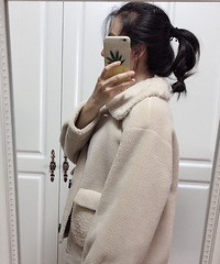 �������˶̿����������ף�С���Ӵ�����ѹ��������Ҳ����