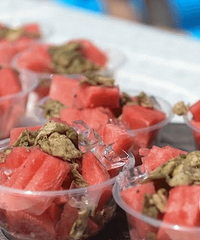 新吃法:榨菜拌西瓜 网友惊呼:”壕“气冲天!