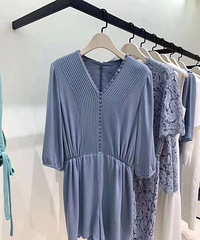 ����֮�⣬IC֮�̻��������6000���һ���·�Ҳֵ