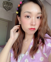 �������ĵ�Ů���������������ʽ��԰����ȹ����������10��