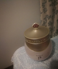 混干皮一生推的这款卸妆油,用完感觉很清爽