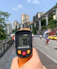 外地游客说:你们怎么受得了重庆的天气?