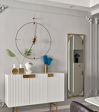 ��ʱ8���£�93ƽ�·����ڱ�ҵ�ˣ��Ҿ�һ��ֻ����4��Ԫ