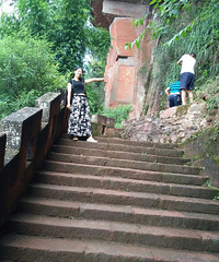 87������161�ĵ����������飬����Сѧ��ʦ�ڱ�