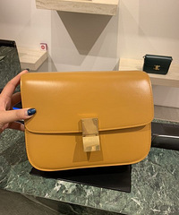 �����򵽵�CELINE BOX���ȹ��ڱ���һ��࣡��������ɫ