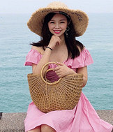 93年158CM妹子征婚,教育机构老师