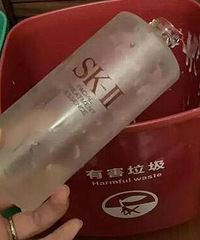 孩子在家里搞垃圾分类,差点没气死