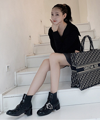 ��ZARAҲ���ĳ�ʱ�д�Ƭ���������䣬��������������һ����