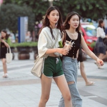 街拍到让人心动的妹纸