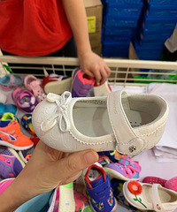 �����Ž���ʿ��ſ���ͯ��ƤЬ���˶�Ь���У�һ�ڼ۲�99