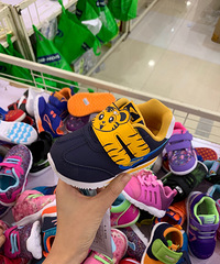 �����Ž���ʿ��ſ���ͯ��ƤЬ���˶�Ь���У�һ�ڼ۲�99