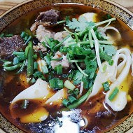 肉多又实惠的滑牛面块