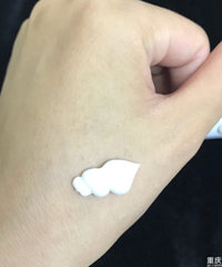 丝芙兰椰子味的手霜,你买了吗?小巧可爱,装在包包里刚刚好