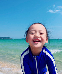 3刷三亚才发现亚龙湾的美,海水清澈沙滩白,免税店粉水才300