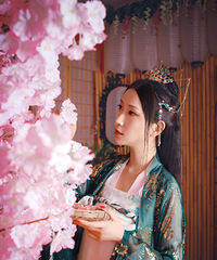 ��Ҷ�ͺ컨����ϲ����һ����