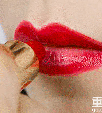 口红怎么涂才好看?8个技巧,画出完美唇形