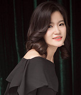 86年的温柔小姐姐征婚,是钢琴老师