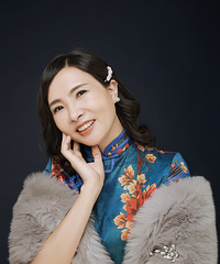 陪爸妈拍了一套写真作为他们结婚30周年礼物