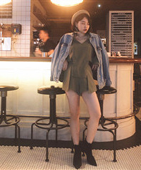 �ﶬҲ����¶���ȣ���˫��ѥ�����������ݣ���������Ҳ��ʱ��