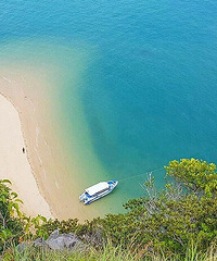 ���׿���ɫɳ̲��������ˮ��������������壬ȥ��������Ȫ