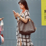 重庆美女都背什么包?