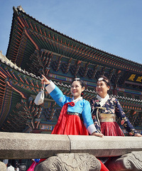 与台风“美娜”擦肩而过,避开“丧尸”列车,国庆釜山首尔七天乐