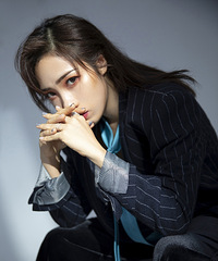 ��һ����д�棬��������֣���ױʦΪ�Ҵ���������ǳ�ױ�ݺþ���