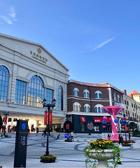 �������ĵڶ���������˹������������飬���طǳ���