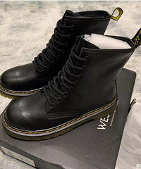 ��ȫ����Dr.Martens��ƽ������ѥ