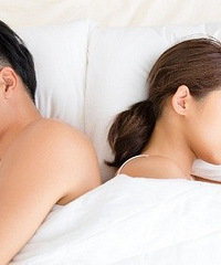 结婚快两年了老公一直不碰我,我不知道这样的婚姻还能撑多久