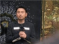 雷佳音在重庆真人显老