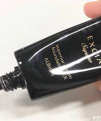 这款上出来的妆容有磨皮效果