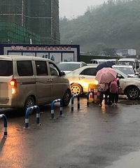 吐槽哈玫瑰城的乱停乱放,太严重了
