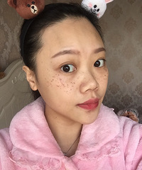 ��Ƥ���������������������ߵ�Ů��