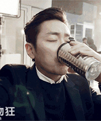 ����ͷ��˿������Ϸ�����ܸ��˾�ϲ