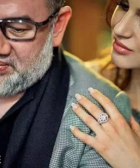 Ϊ��ģСŮ����λ�Ĺ����������ˣ�