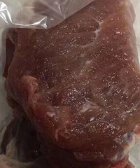 来看看36块一斤的牛肉,像猪肉?