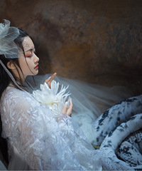 ��԰��԰����һ���ɾ��İ��ߣ���δ����