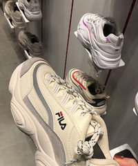 һδֵЬӾͰˣ·Ь׺