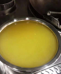 麻辣鲜香带点荔枝味的白砍鸡,不容易谈了团购