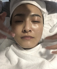 体验了一次超少女心的皮肤管理,连面膜都是樱花瓣