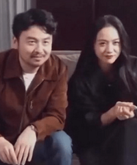 �׼���Ӣ����Ц�������Ǹ������ء�