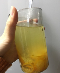 娃儿咳嗽,熬了点金桔酱给他止咳,做法很简单