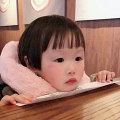 她是超治愈我的表情包