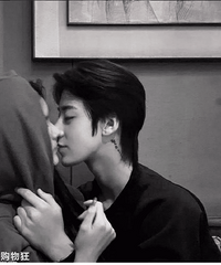 ��̤��ֻ����������ô�пյ���