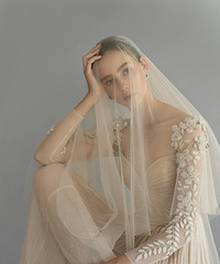 �����ɫ�еĻ�ɴƷ�ƣ�ÿһ������������