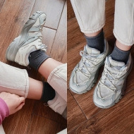 ��������ĸ����ӵ�Ь