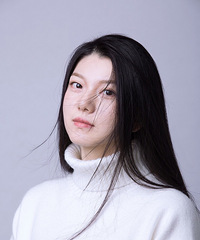 妆面照简直是懒人福音,拍照过程不会觉得累,这家拍了3次都喜欢