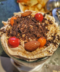 �Ѽ�������ĳ��̩ʽ���ʻ�������˴Σ���������